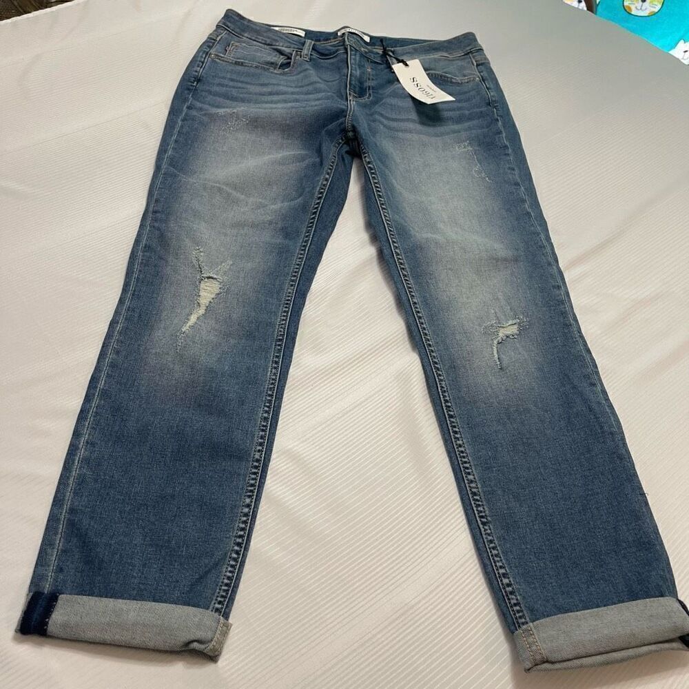 NWT Vigoss Thompson Tomboy Distressed Denim Jeans Size 31 New